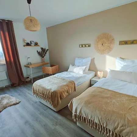 דירה Mit Balkon Und Aufzug האגן